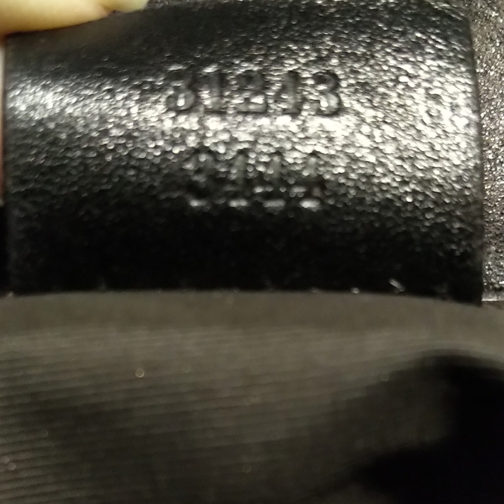 Authentic Gucci GG Shoulder Tote Bag - Picture 10 of 11